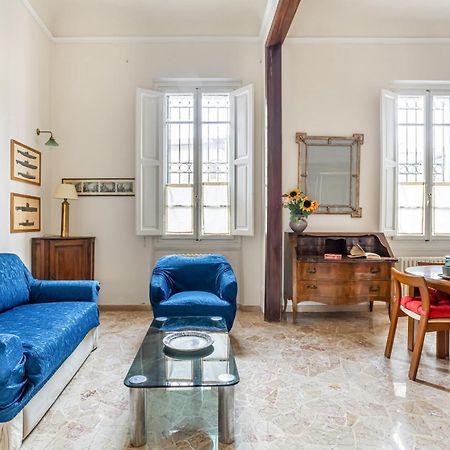 Bright Apartment With Private Garden And Balcony Firenze Kültér fotó